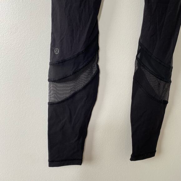 LULULEMON Black Seek The Heat 28in Mesh Tight Leggings - Picture 8 of 9